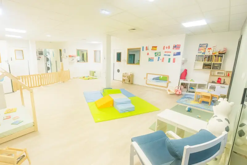 Vue d'ensemble de l'espace de vie de la micro-crèche Boubou & Les Chérubins à Plaisance-du-Touch