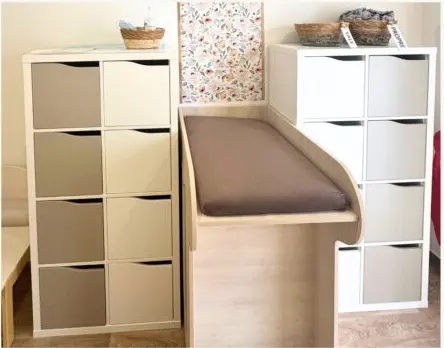 Espace de change et de rangement de la micro-crèche Les Petits Pierrots 5 à Saint-Quentin