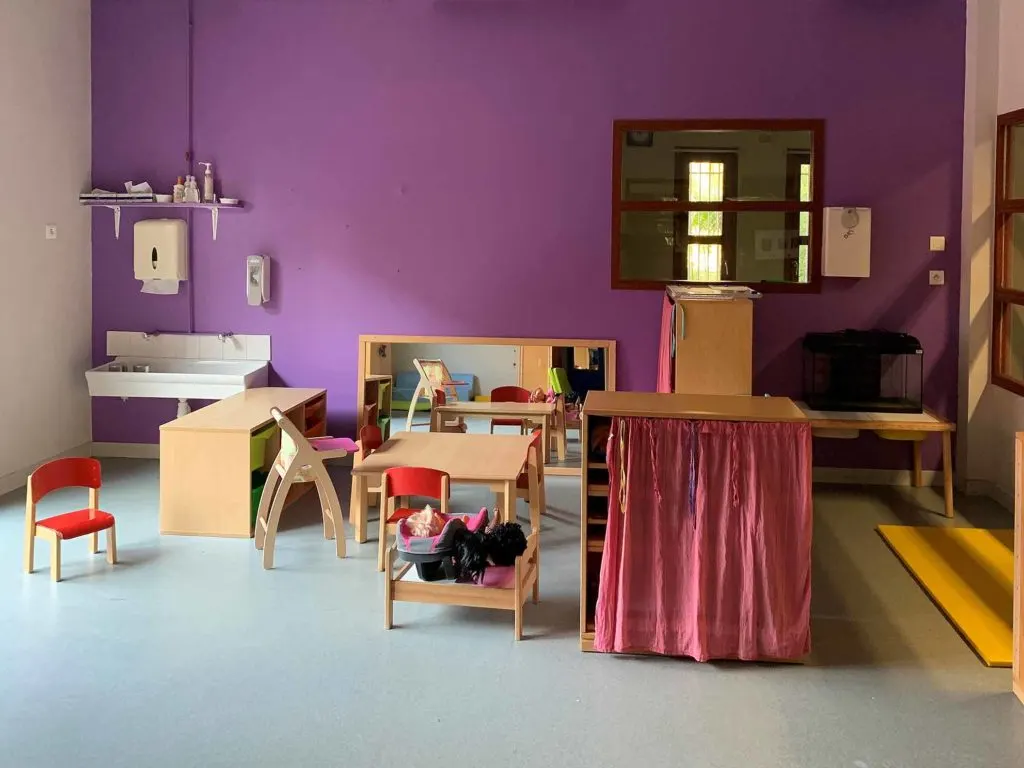 Espace de vie des grands à la crèche Le p'tit monde de Pierrette à Lyon Vaise