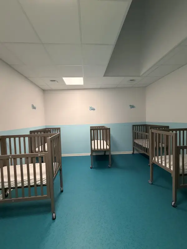 Dortoir de la micro-crèche Le Palazzo des Chérubins à Grenoble