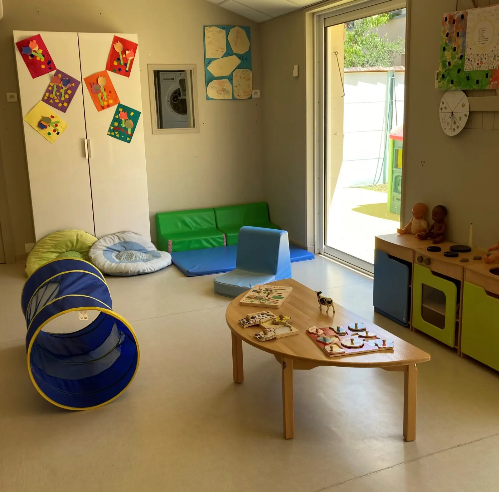 Une micro-crèche <strong>à taille humaine</strong>, au cœur de Bouguenais