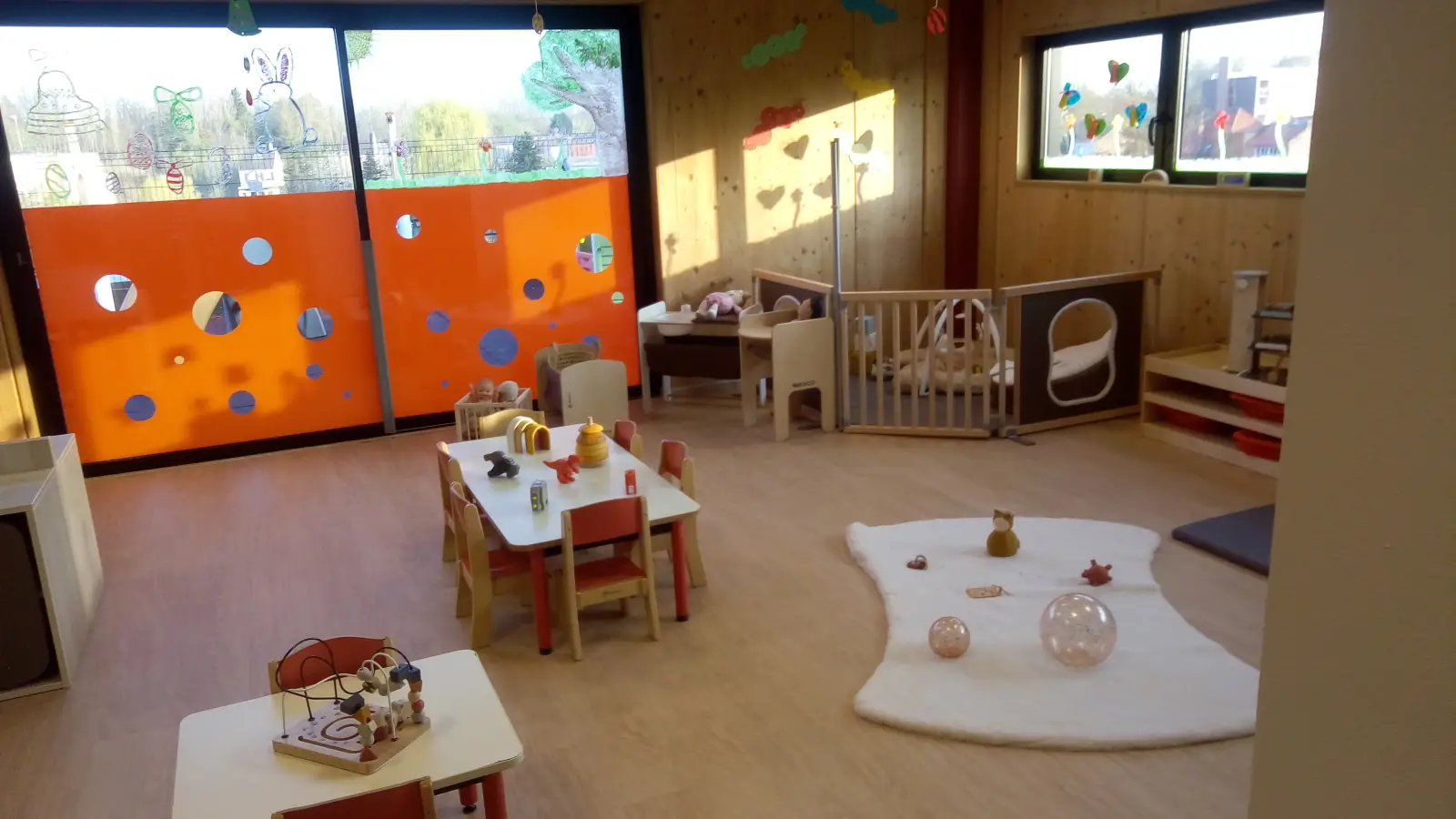 Une micro-crèche <strong>à taille humaine</strong>, au rond-point des Ravennes