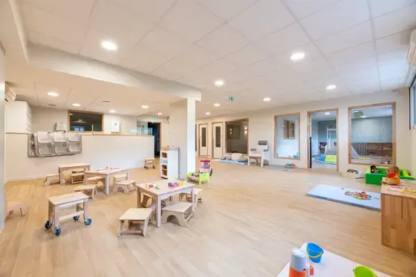 Les Explorateurs de Champignol, une crèche intimiste au bord de la Marne