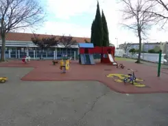 Une crèche <strong>collective</strong> au cœur de Laudun-l'Ardoise