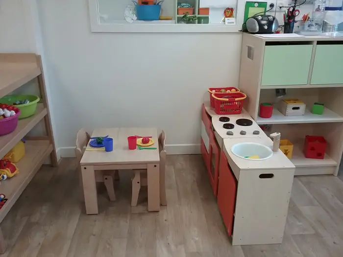 Un coin dinette pour les jeux d'imitation