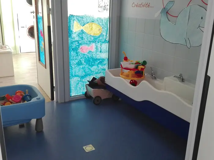 Coin éveil sensoriel et activités créatives à la crèche Blotzheim