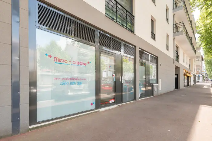 Façade de la micro-crèche Les Malicieux du Général Leclerc, avenue du Général Leclerc, Viroflay