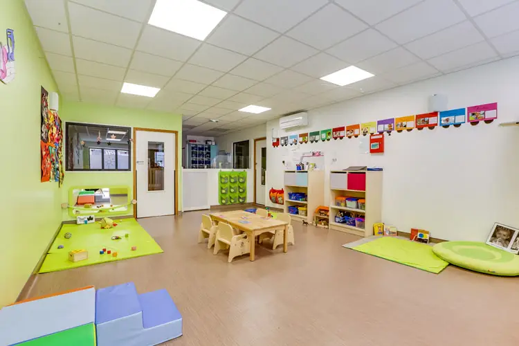 Coin jeux et éveil de la micro-crèche Les Malicieux de Lodi, Marseille 6e