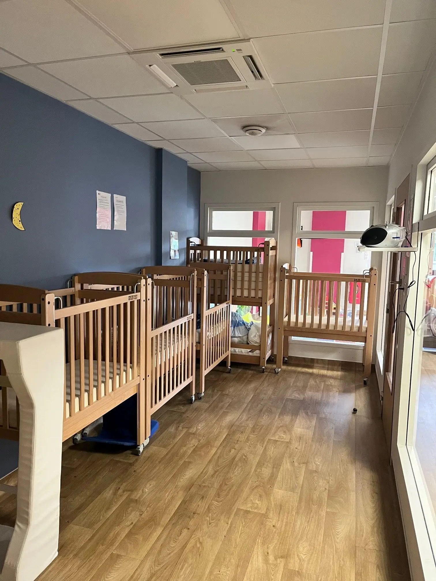 Dortoir de la crèche Les Malicieux de Rocquencourt