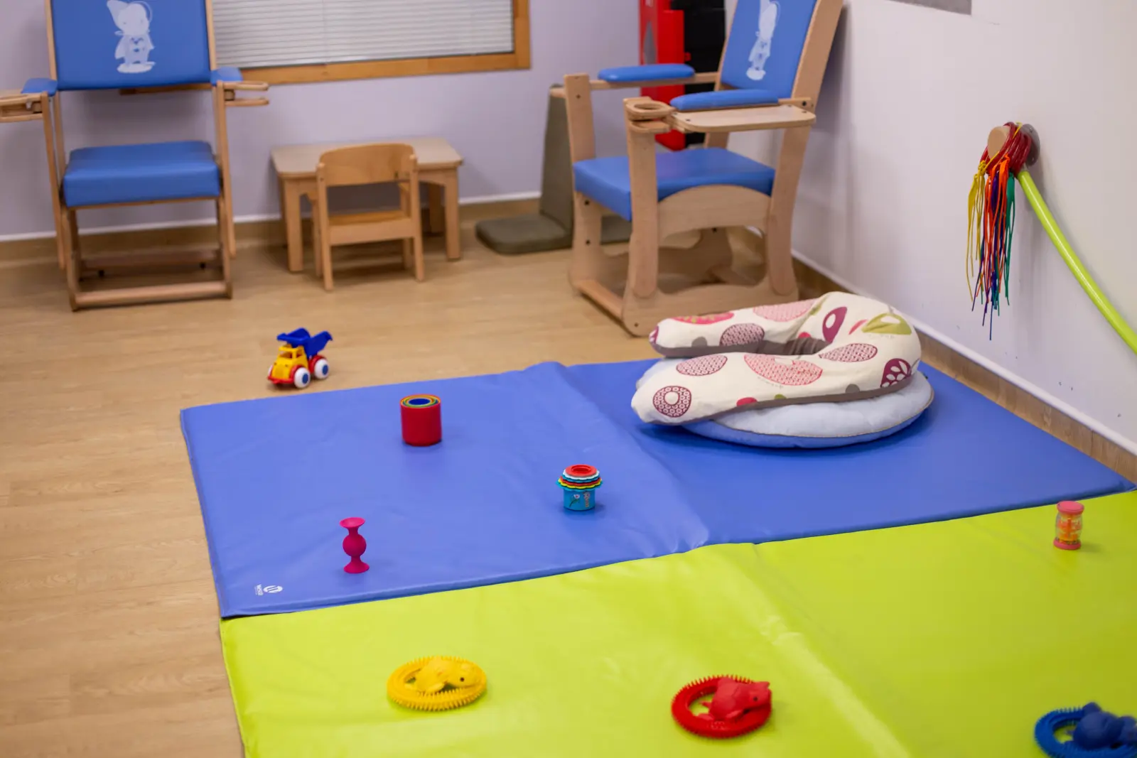 Éveil sensoriel, motricité et jeux d'imitation au quotidien