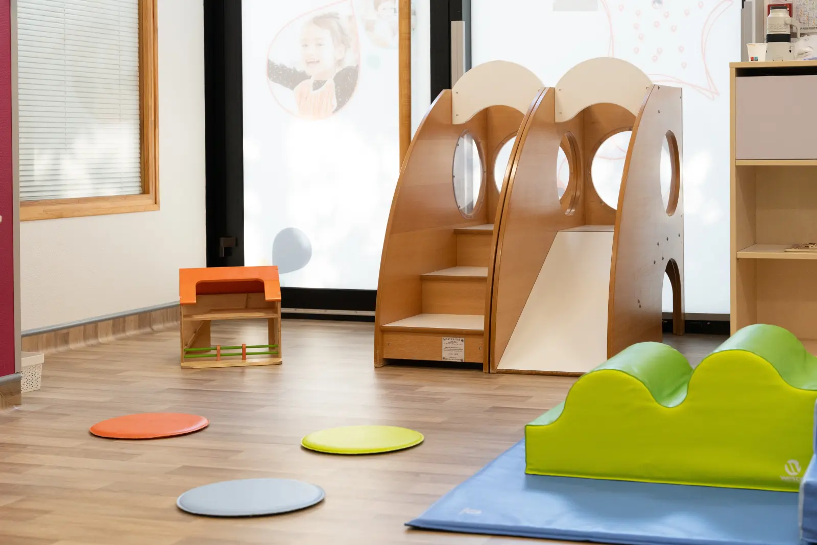 Salle de motricité de la crèche Grenoble Schuman à Grenoble