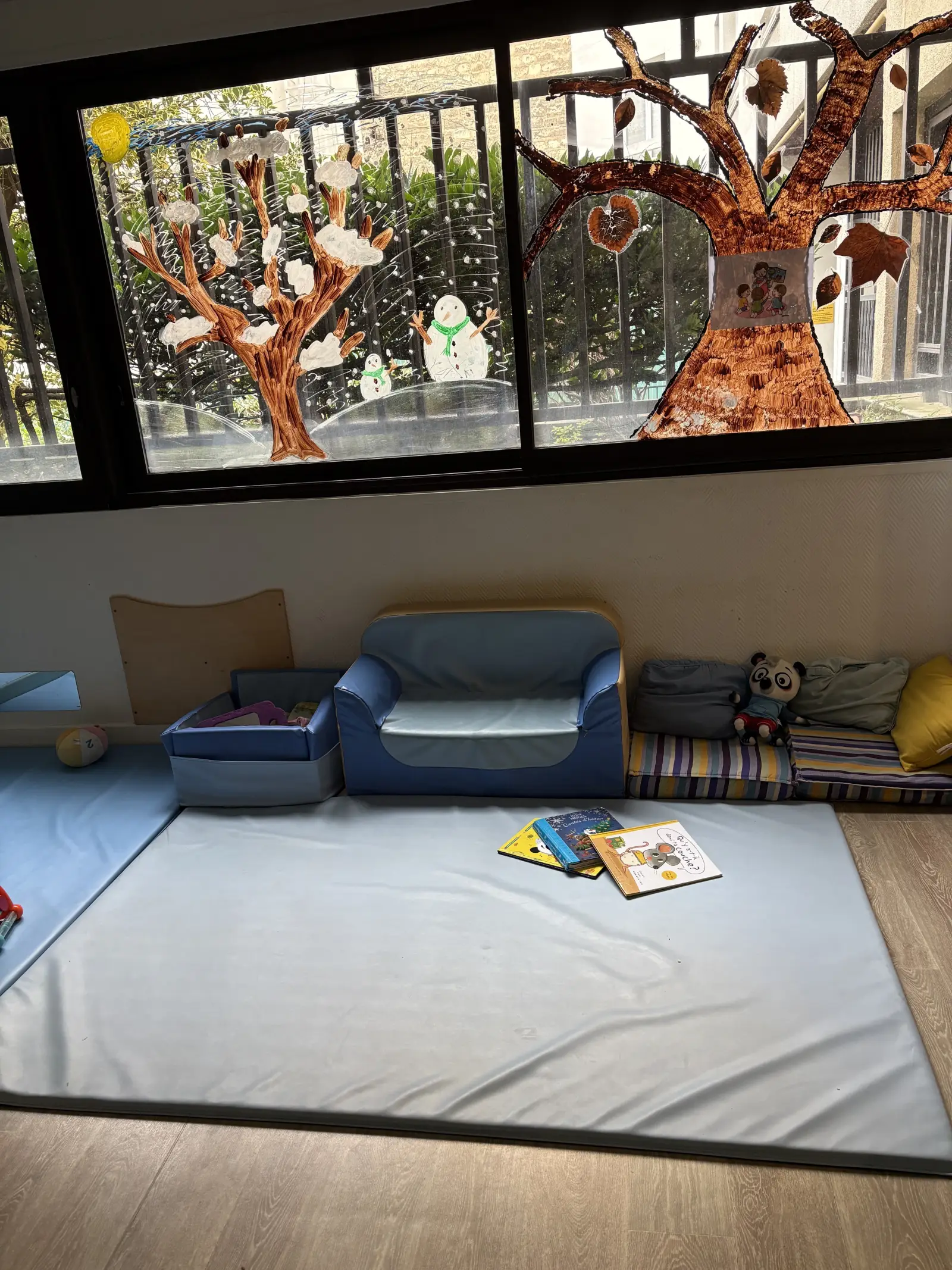 Coin lecture et repos de la micro-crèche Les Petites Merveilles de Carrière