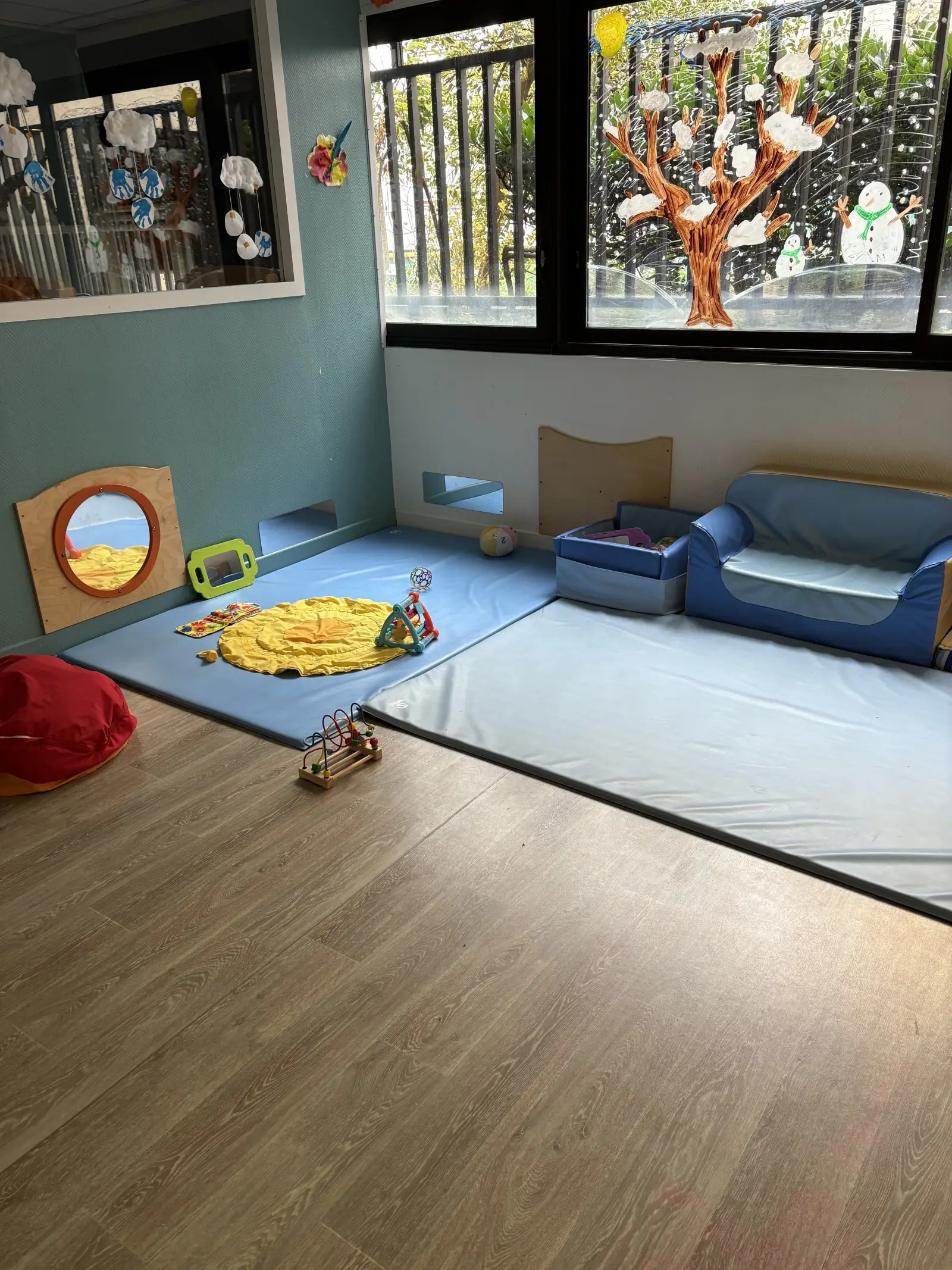 Une micro-crèche à taille humaine, quartier des <strong>Grandes-Carrières</strong>
