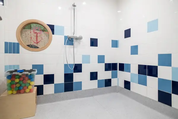 Salle de bain à la crèche Les Explorateurs de la Gare à Rouen