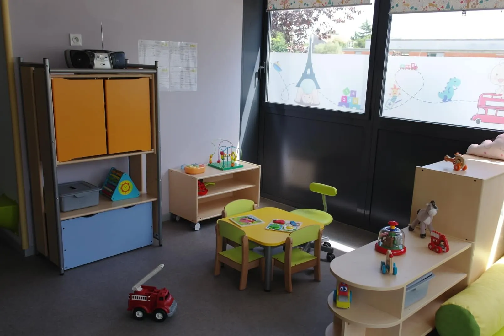 Une micro-crèche bilingue à taille humaine