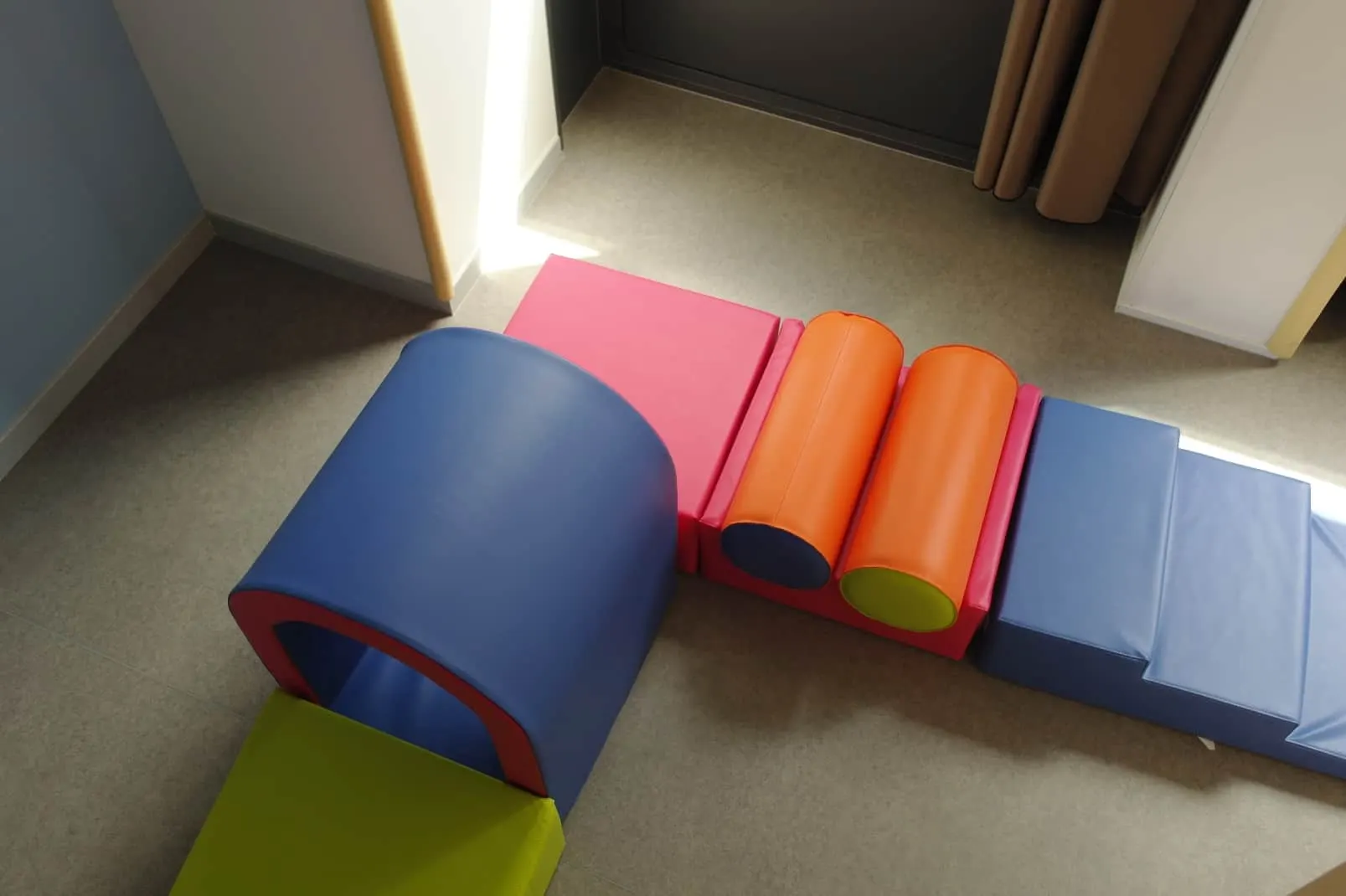 Espace de motricité de la micro-crèche Jeux de mots à Cornebarrieu
