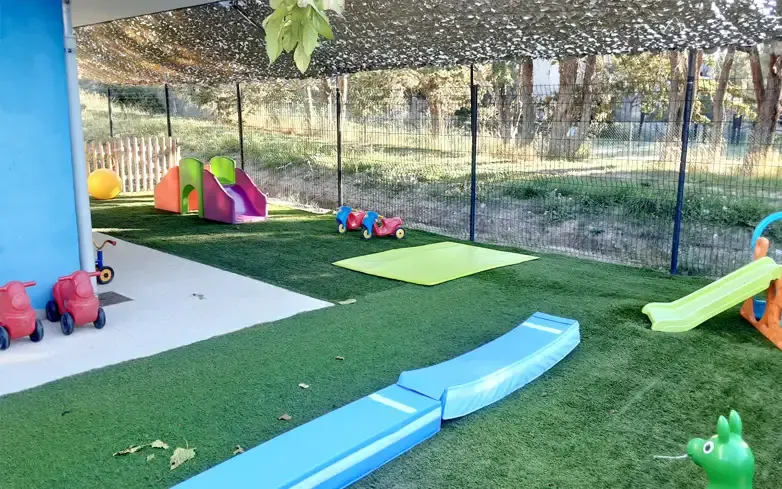 Un grand jardin pour explorer la nature