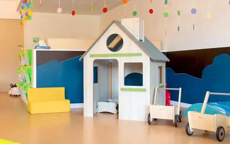 Une micro-crèche à taille humaine, au cœur de <strong>La Fourragère / Saint-Jean-du-Désert</strong>