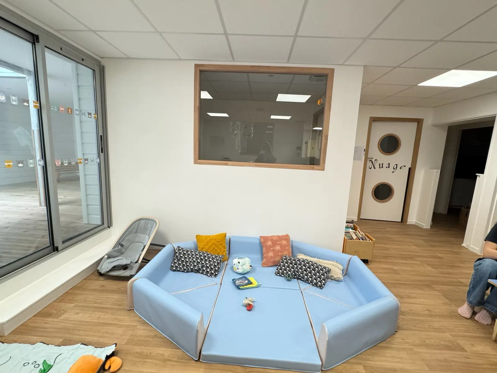Espace calme et détente de la micro-crèche Hello Palais Gallien à Bordeaux
