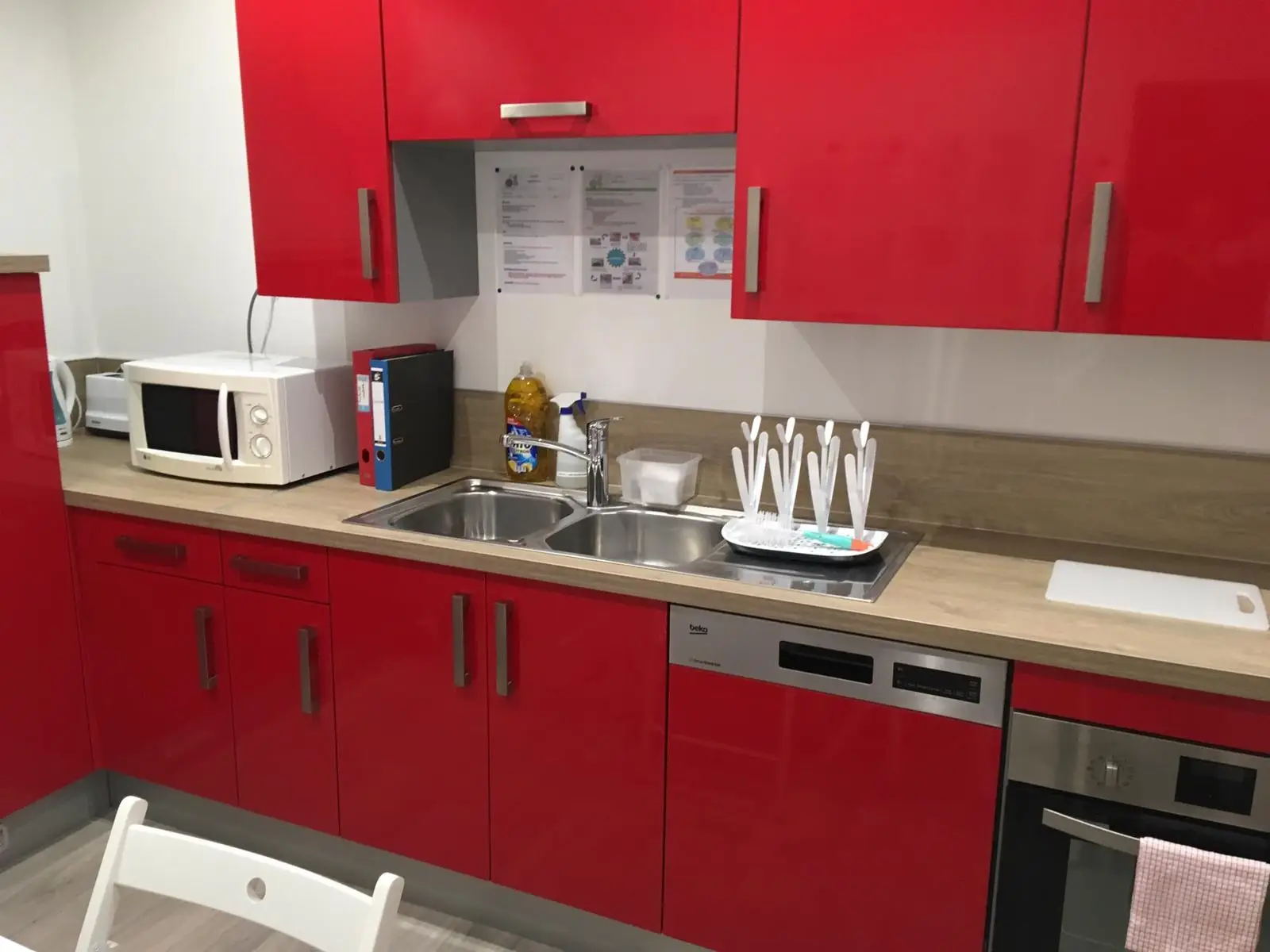 Cuisine de préparation des repas à la micro-crèche Les Roudoudous de Staël