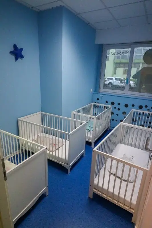Dortoir bébés de la micro-crèche Le Nid des Chérubins à Strasbourg