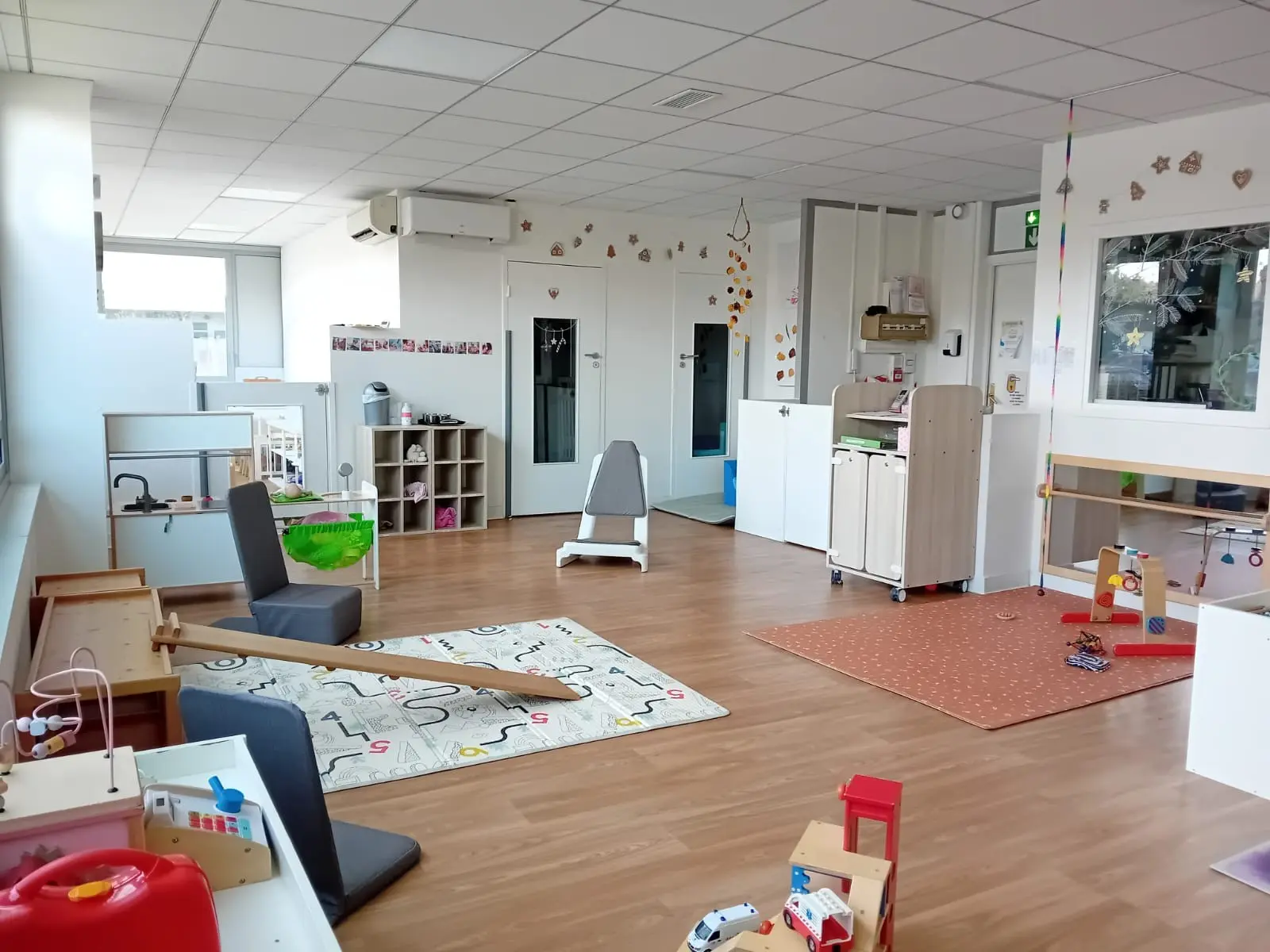 Salle de vie de la micro-crèche Baby Montessori à Agroparc, Avignon