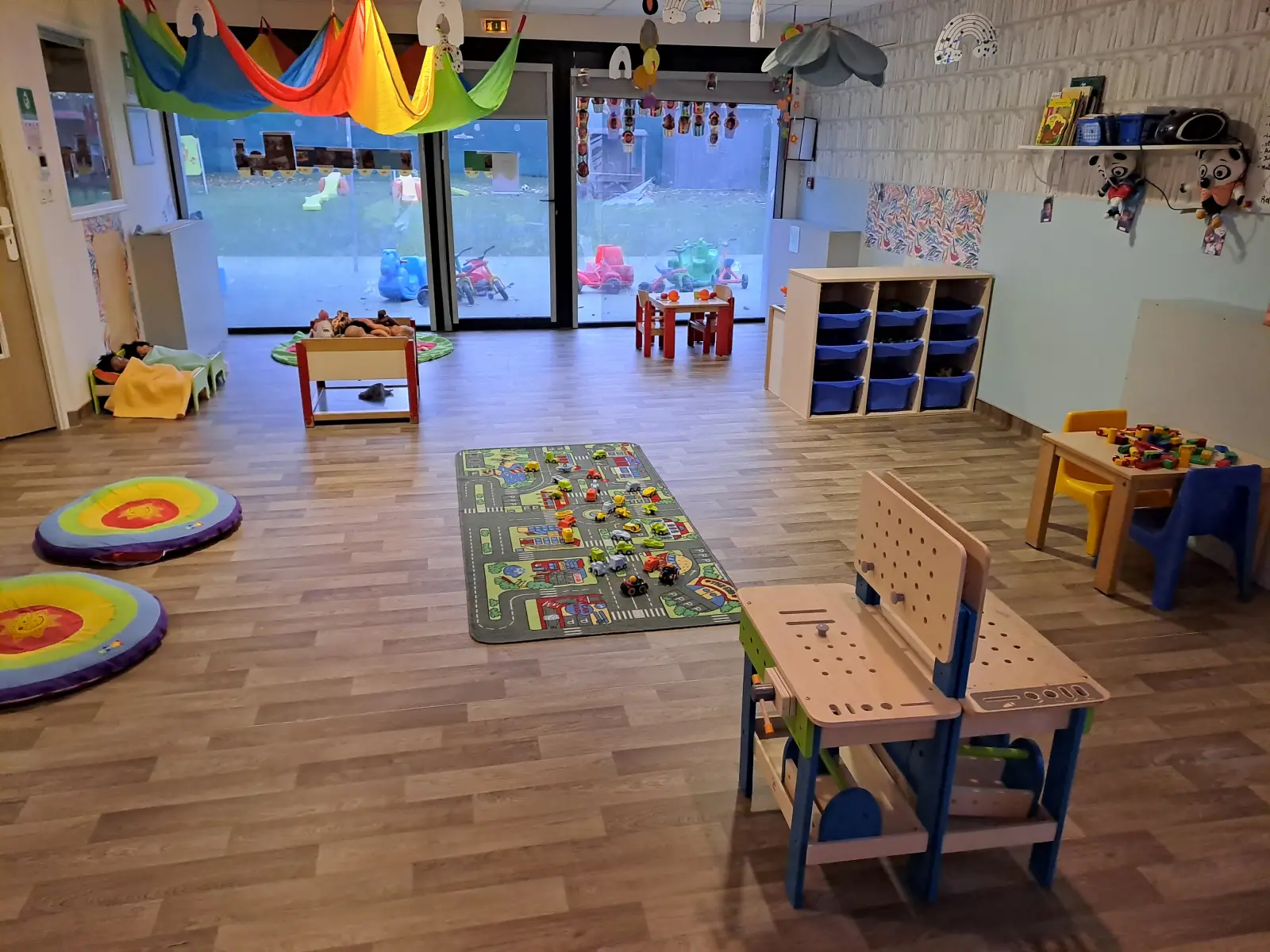 Espace de motricité et de jeux intérieur de la crèche Roubaix Est à Leers