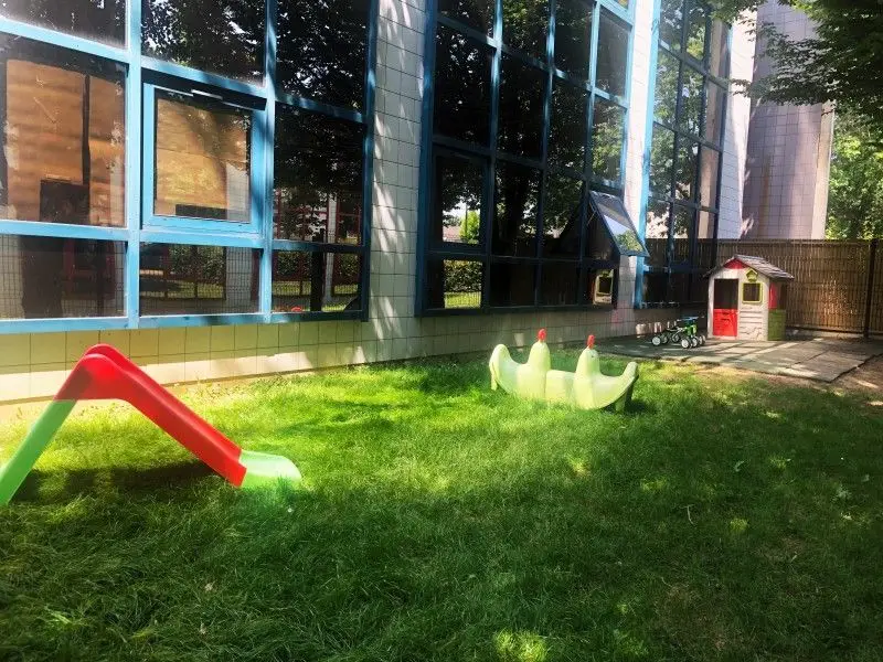 Une <strong>micro-crèche</strong> à taille humaine, au cœur de Saint-Grégoire