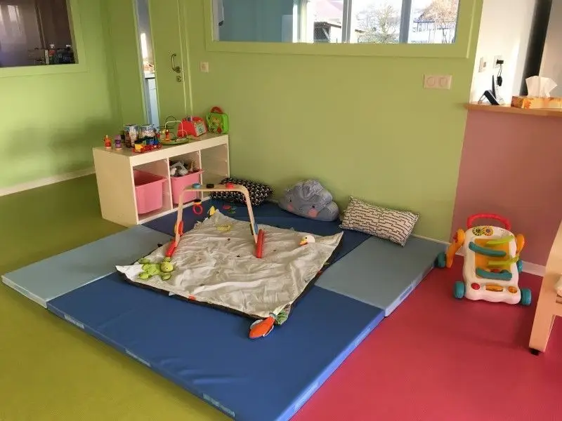Espace de motricité libre de la micro-crèche à Lupstein