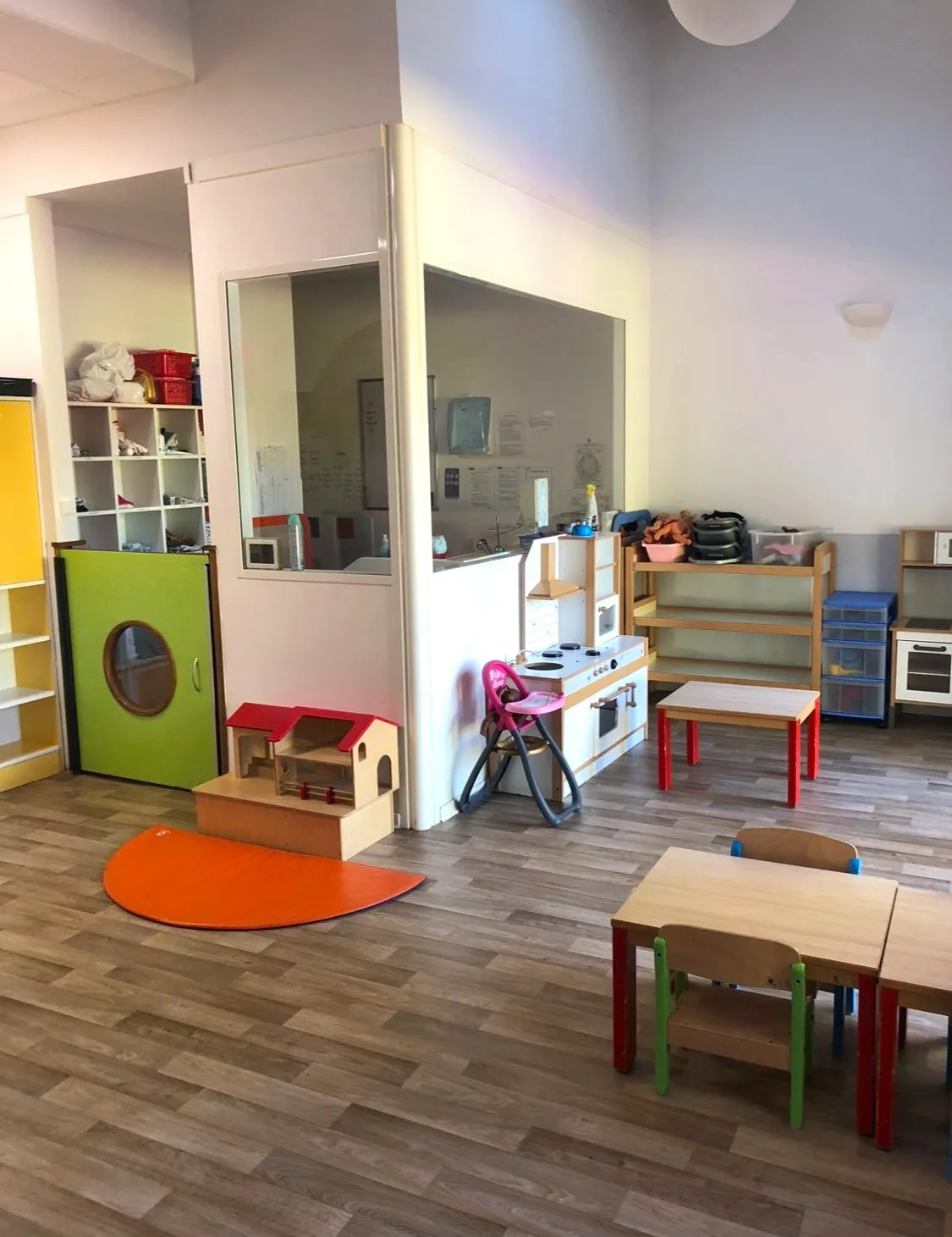 Vitrolles Griffon, une crèche à taille humaine