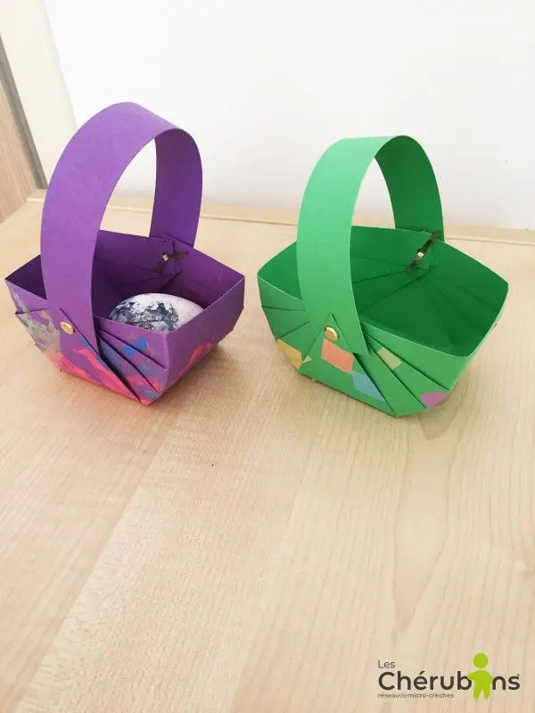 Créations d'activités manuelles réalisées par les enfants de la micro-crèche de Pignans