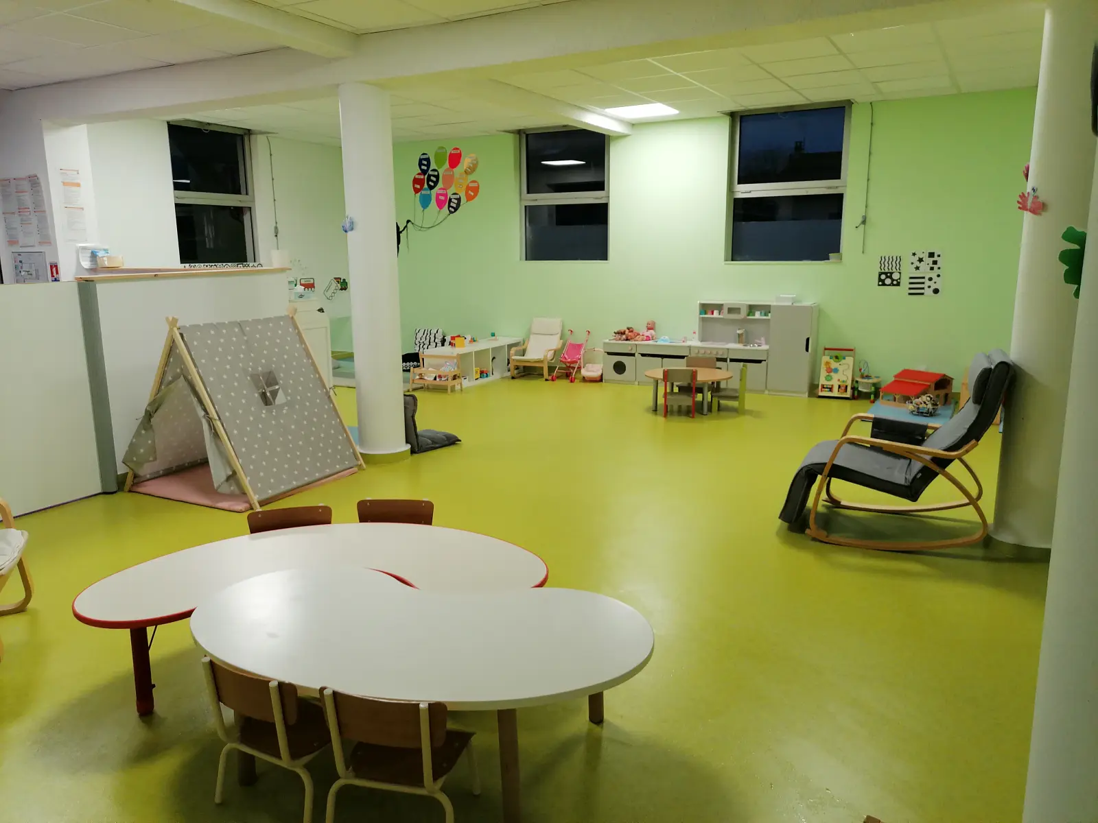 Une micro-crèche <strong>lumineuse et chaleureuse</strong>, au cœur d'Osny