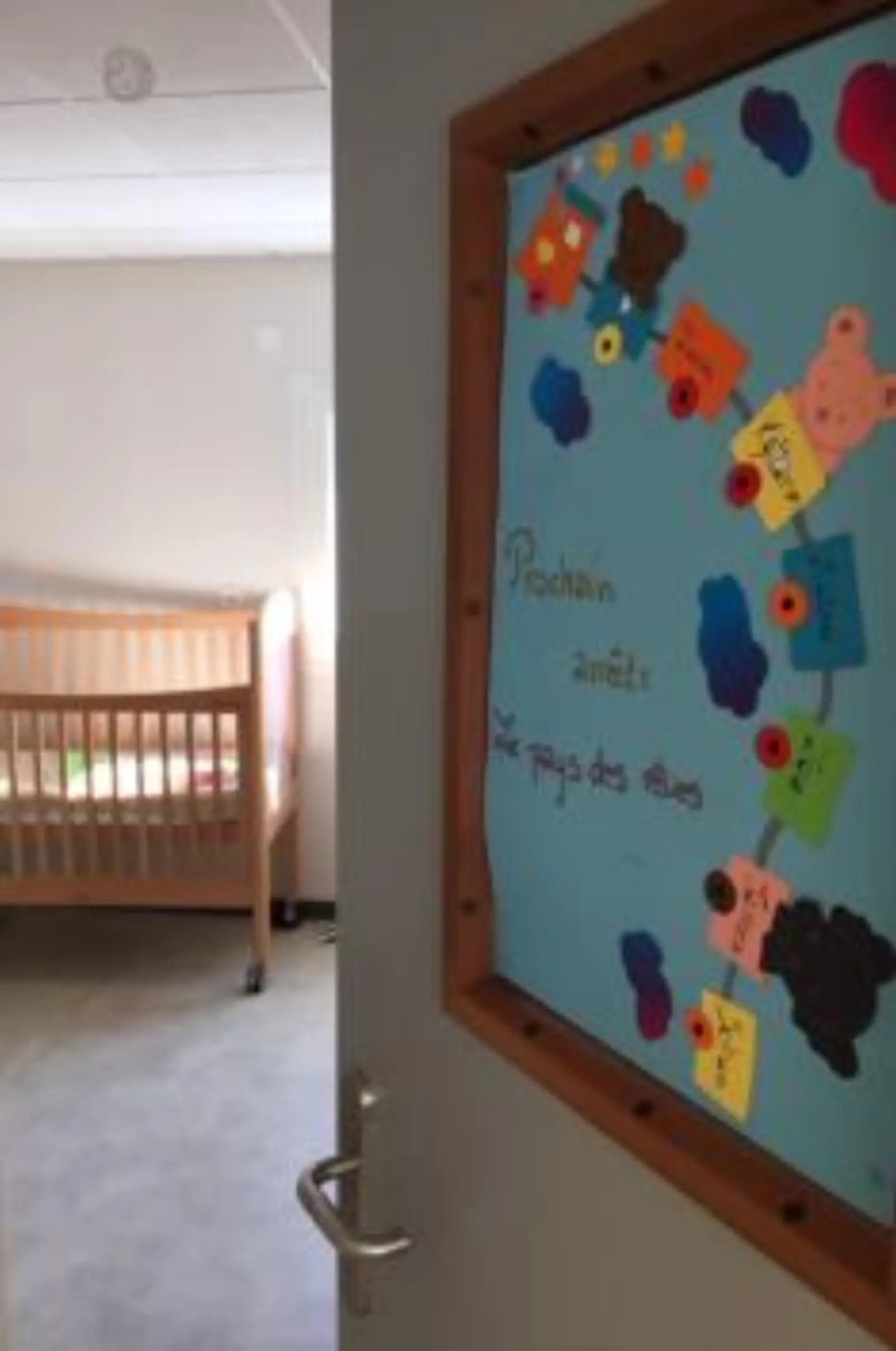 Espace d'éveil intérieur à la micro-crèche Libellules d'Archamps