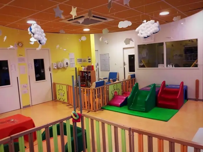 Salle de motricité de la crèche Petit Jardin à Aix-en-Provence