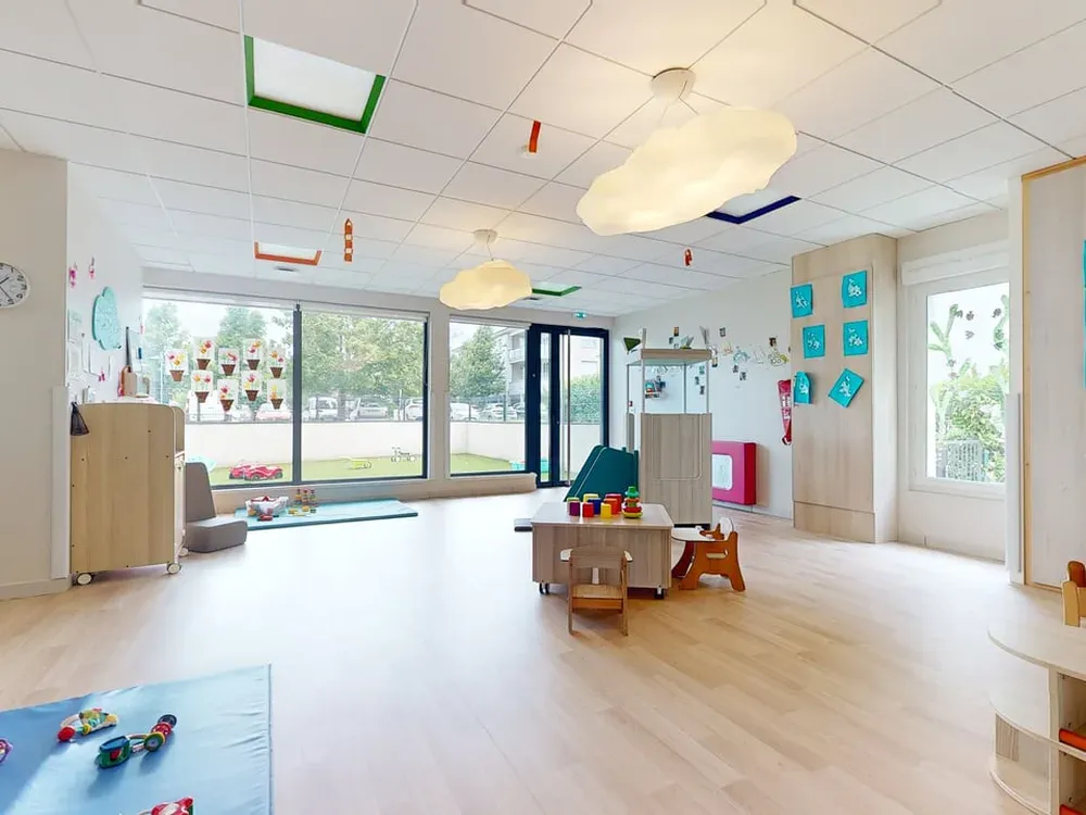 Une micro-crèche <strong>à taille humaine</strong>, en pleine Dombes